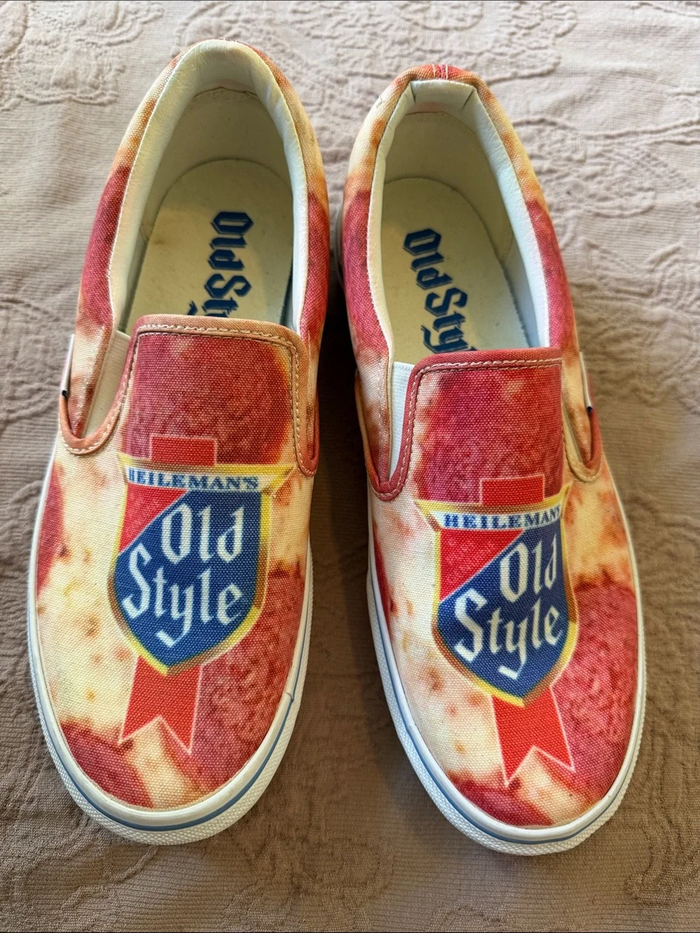 Heileman’s Old Style shoes and shirt
